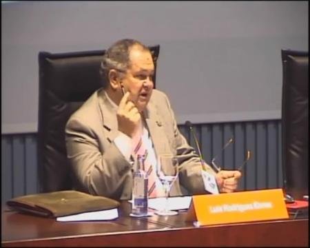 Luis Rodr&iacute;guez Ennes, catedr&aacute;tico de Dereito Romano da Universidade de Vigo.